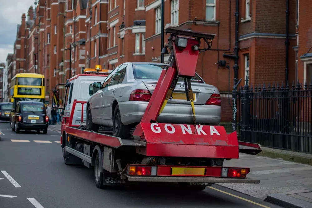 Ship any vehicle across the UK with our reliable door-to-door service. Top-rated network for safe car transport. The best solution for UK vehicle shipping.